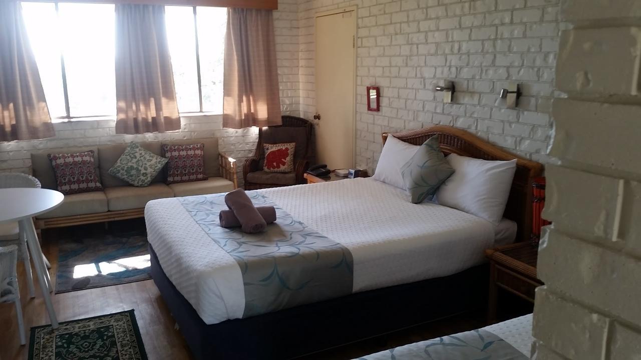 ฮอลแลนด์ พาร์ค โฮเต็ล Motel บริสเบน ภายนอก รูปภาพ